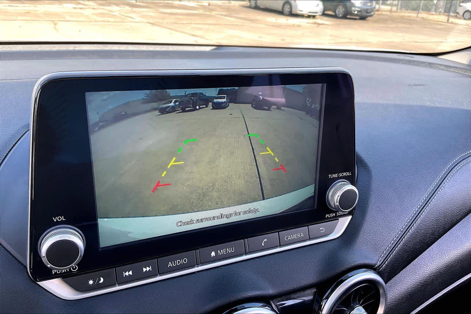 Used 2024 Nissan Sentra SV FWD image 27