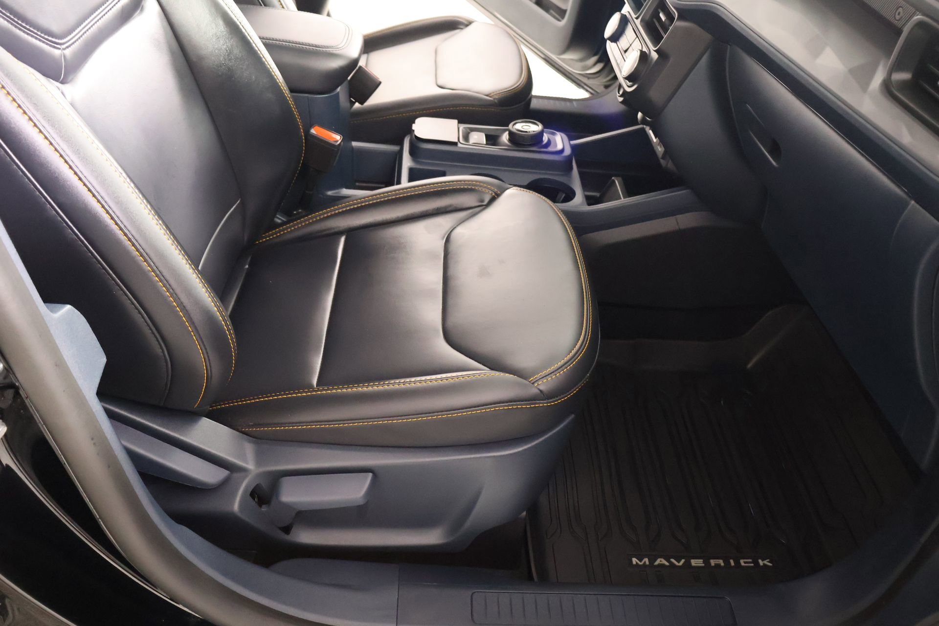 Used 2024 Ford Maverick Tremor w/ Tremor Off-Road Package image 14