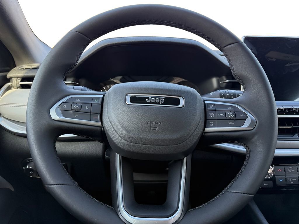 New 2026 Jeep Compass Limited AWD/4WD image 12