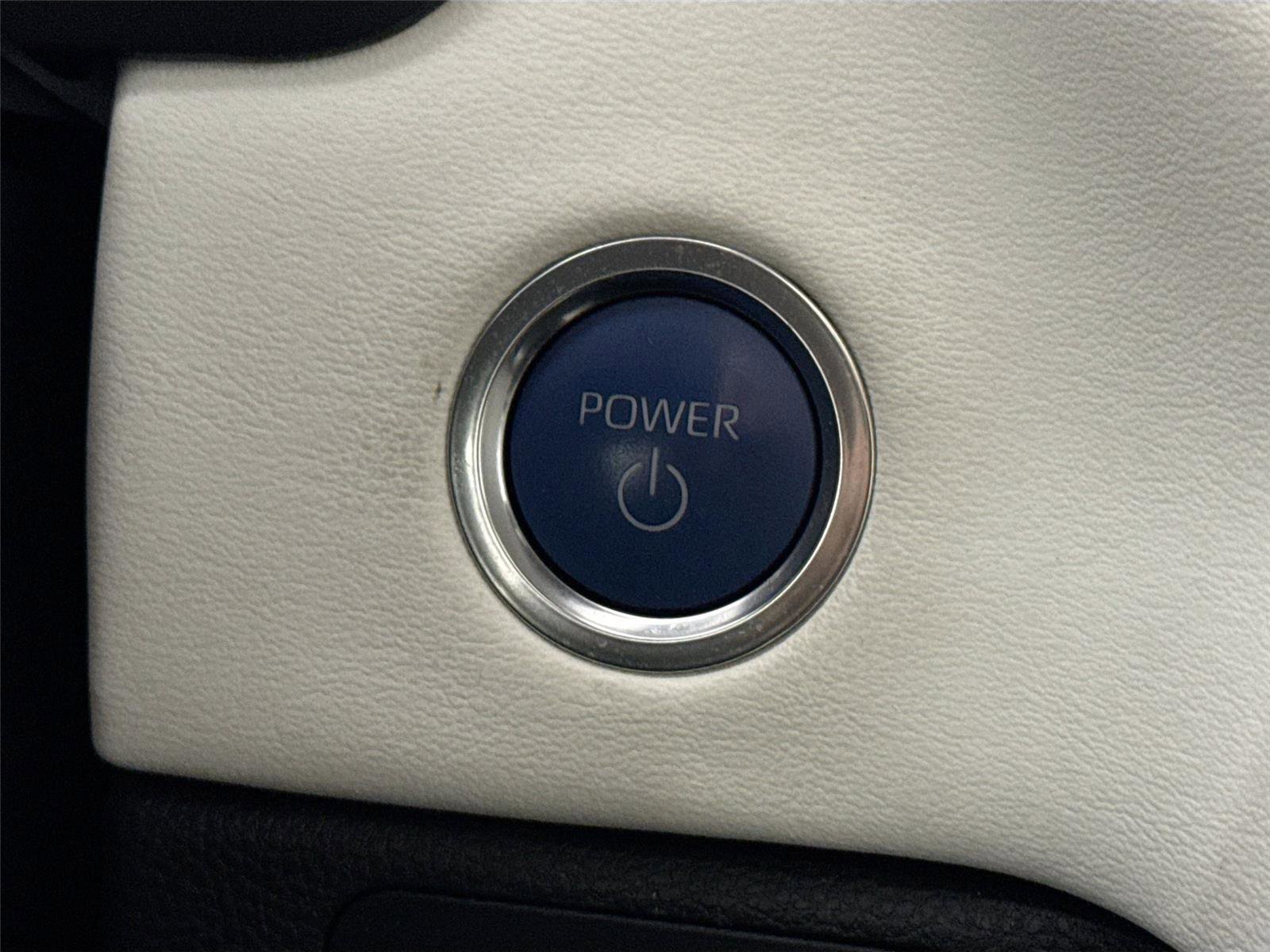 Certified 2024 Toyota Sequoia Capstone image 22