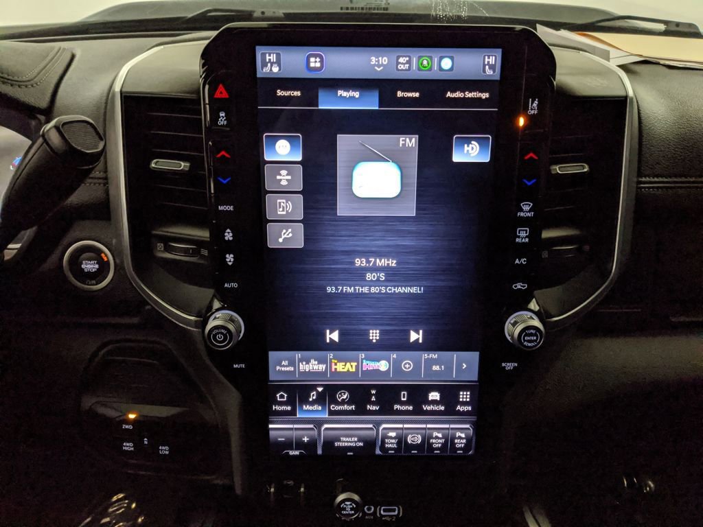 Used 2025 RAM 3500 Laramie image 16