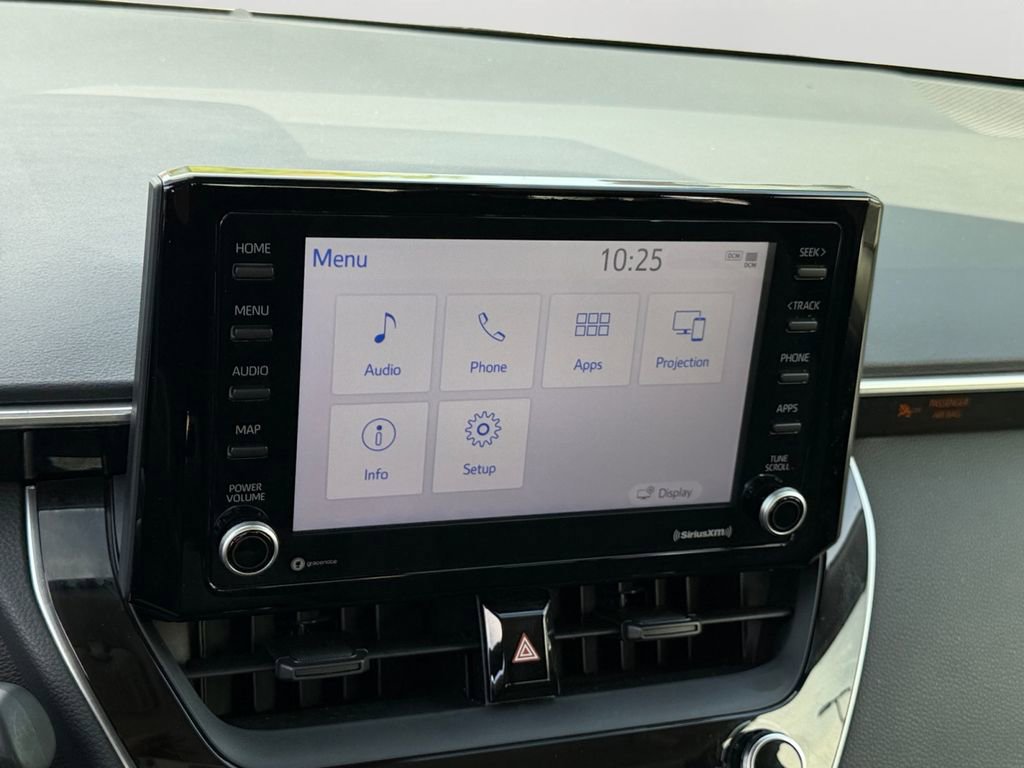 Used 2022 Toyota Corolla LE image 20