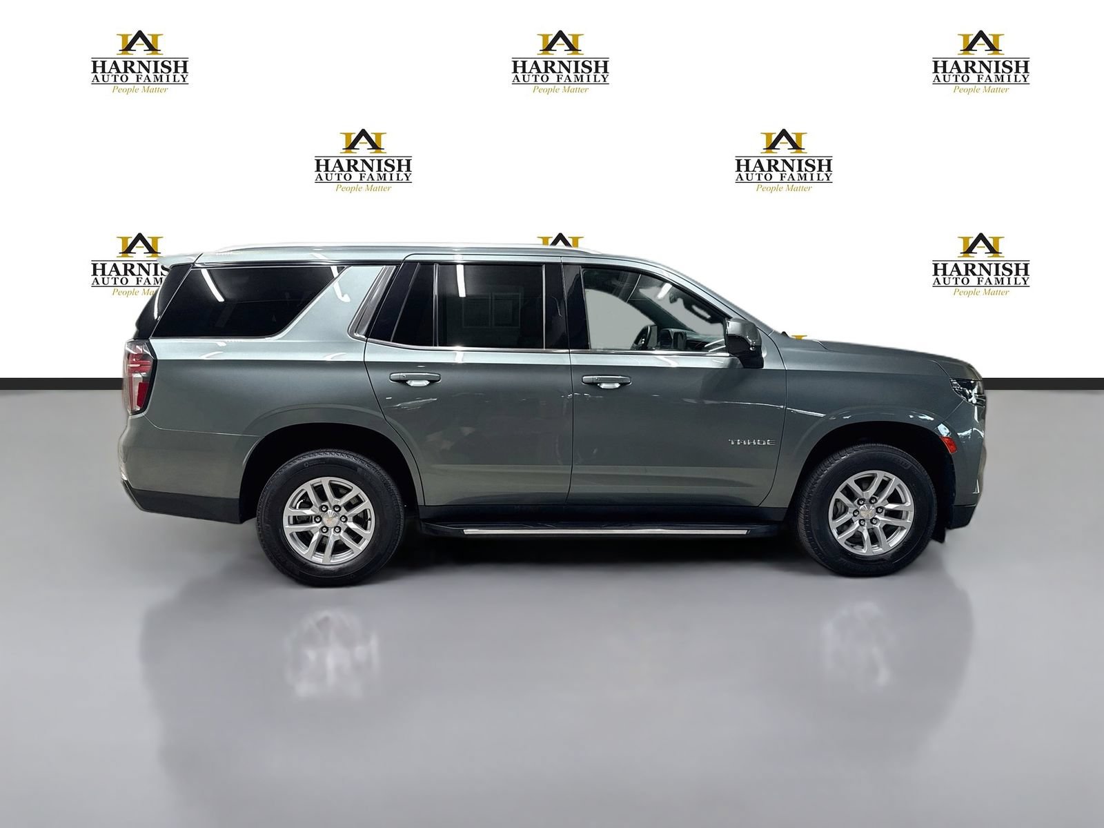 Used 2024 Chevrolet Tahoe LT AWD/4WD image 4