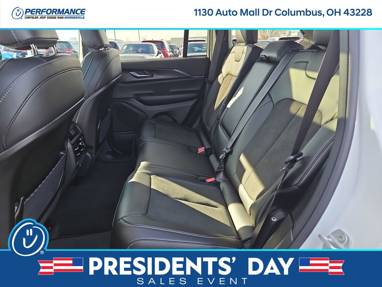 New 2025 Jeep Grand Cherokee Altitude image 13