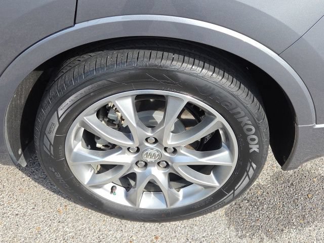 Used 2020 Buick Envision Essence w/ Experience Buick Package FWD image 36
