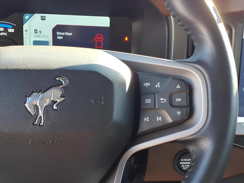 Used 2024 Ford Bronco Outer Banks image 14