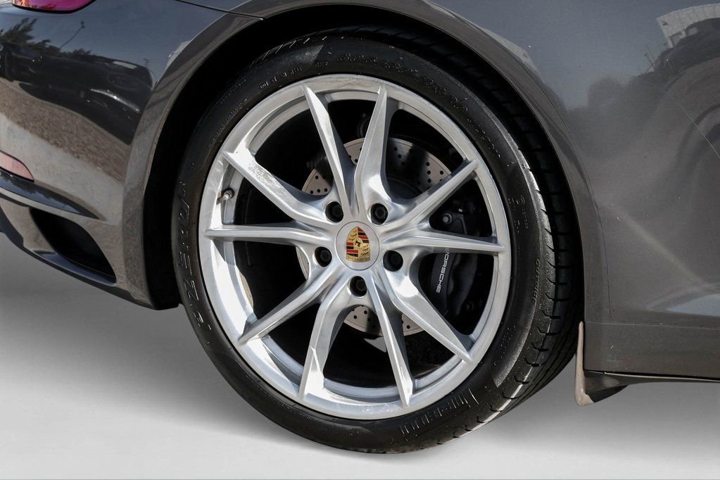 Used 2017 Porsche 911 Carrera image 42
