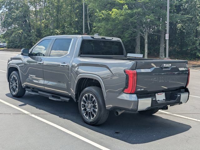 Used 2025 Toyota Tundra Limited AWD/4WD image 5