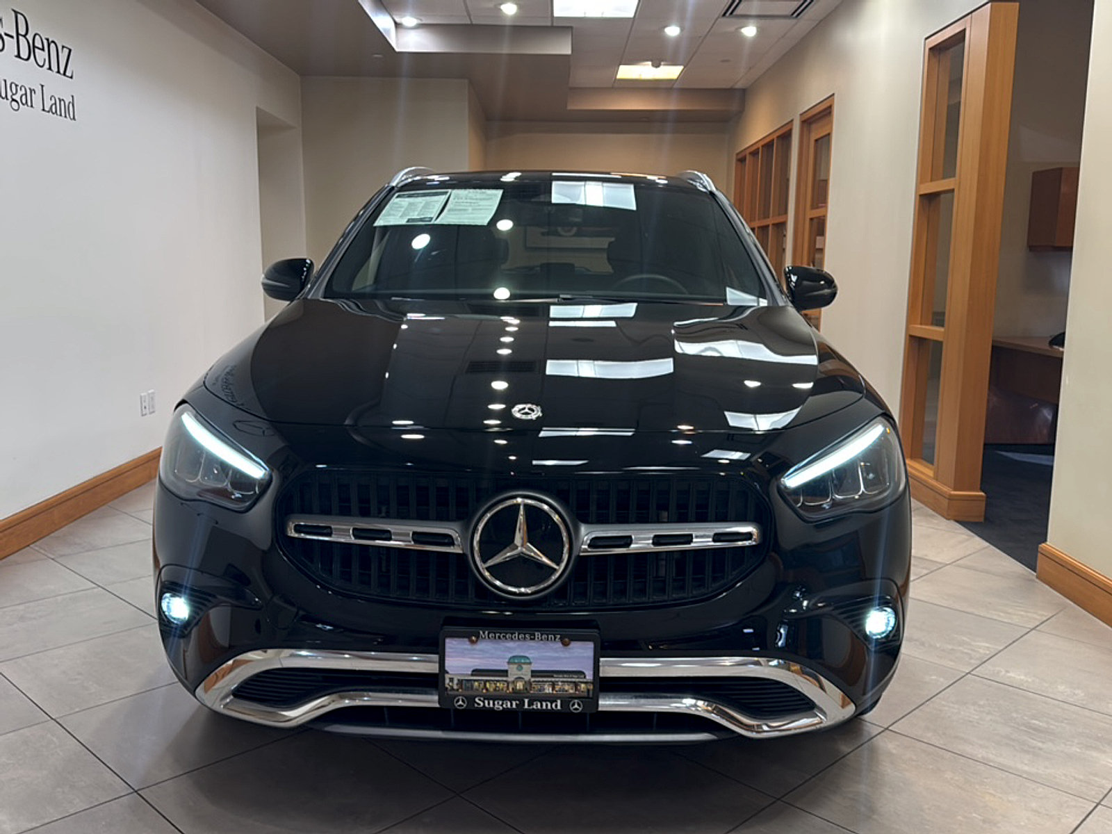 Certified 2025 Mercedes-Benz GLA 250 image 3