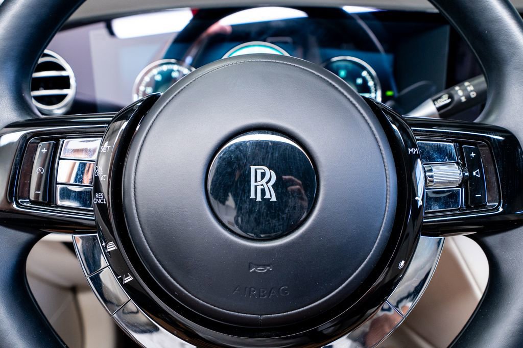Used 2022 Rolls-Royce Ghost image 27