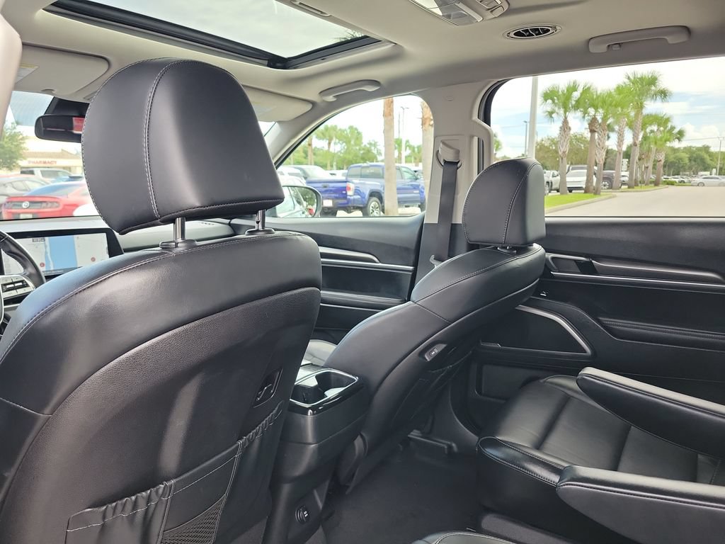 Used 2025 Kia Telluride S AWD/4WD image 27