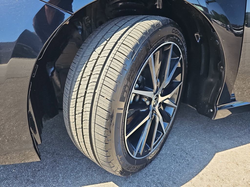 Used 2022 Toyota Camry SE FWD image 34