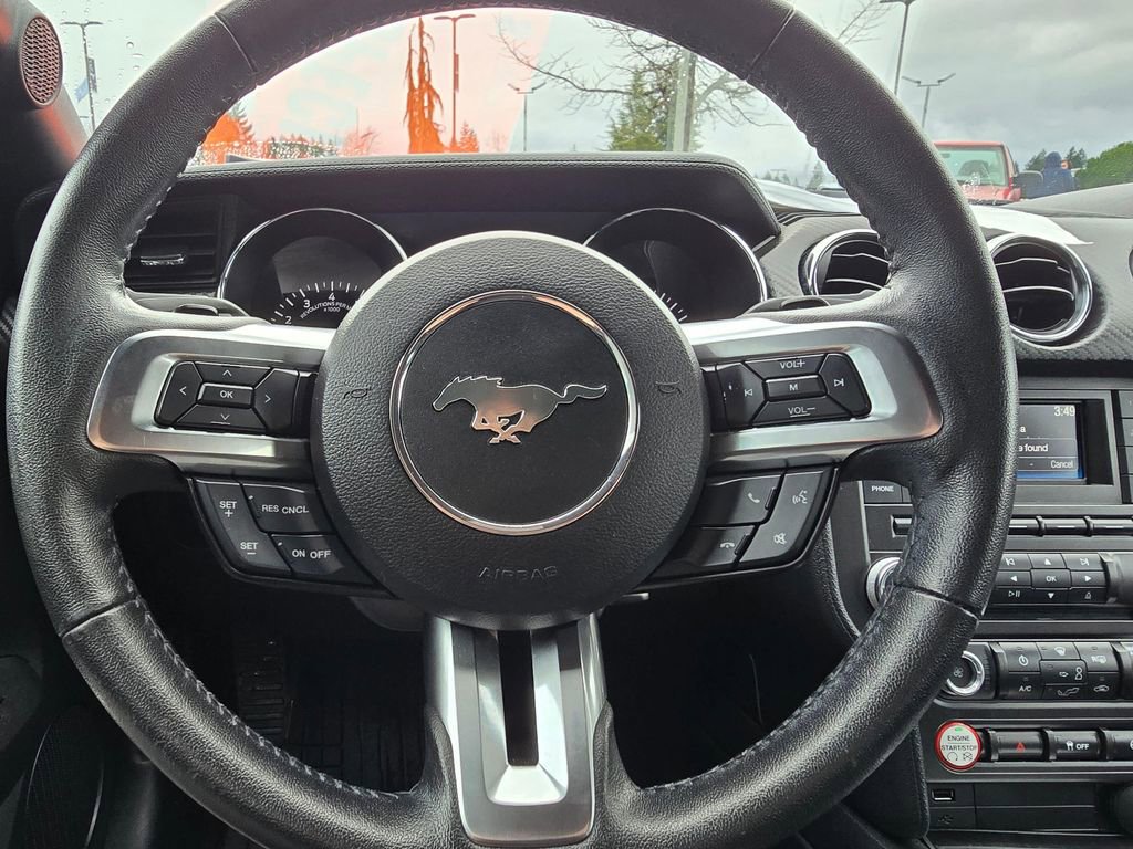 Used 2017 Ford Mustang Coupe image 13