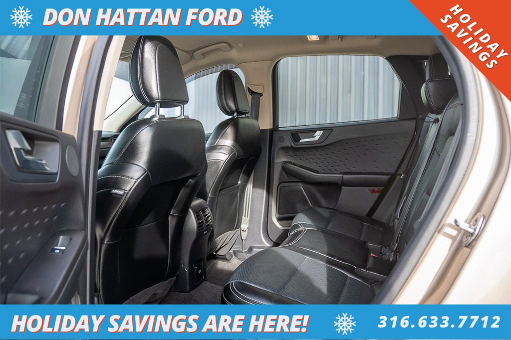 Used 2020 Ford Escape Titanium image 20