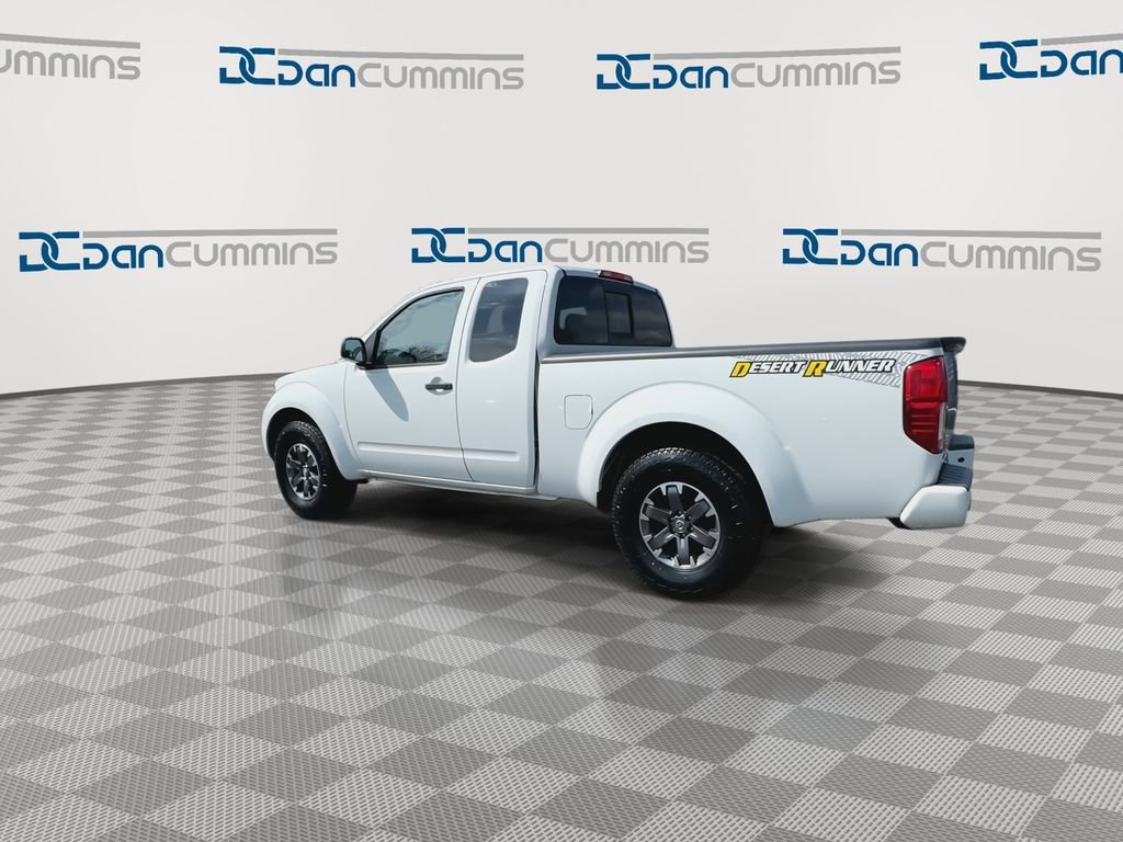 Used 2016 Nissan Frontier Desert Runner image 6