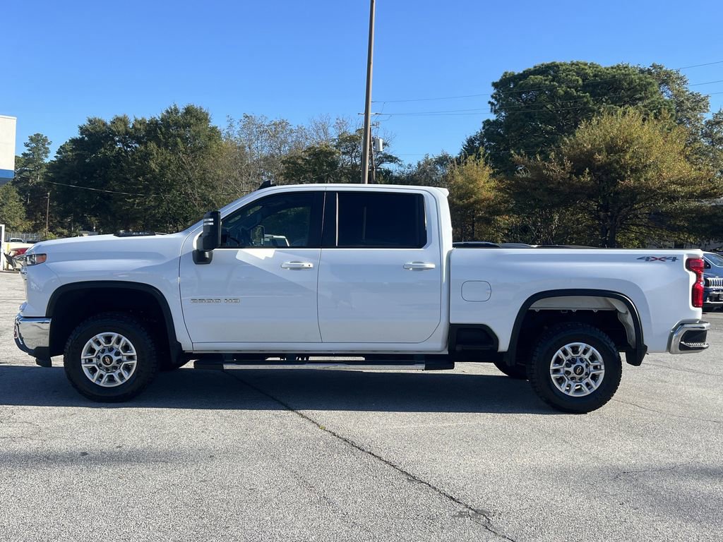 Used 2024 Chevrolet Silverado 2500 LT image 20