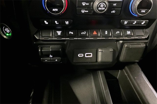 Used 2022 Chevrolet Silverado 3500 High Country image 26