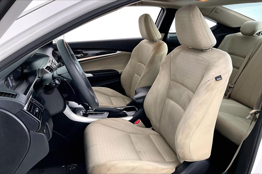 Used 2013 Honda Accord EX image 31