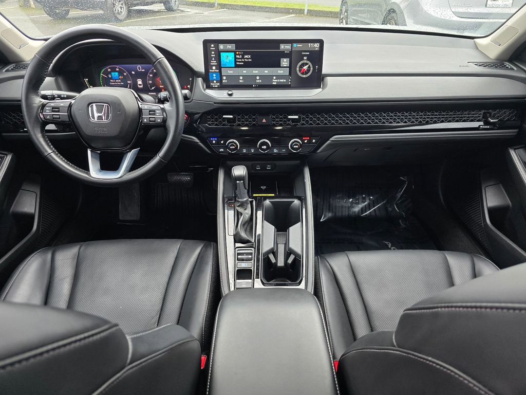 Used 2024 Honda Accord Touring image 13