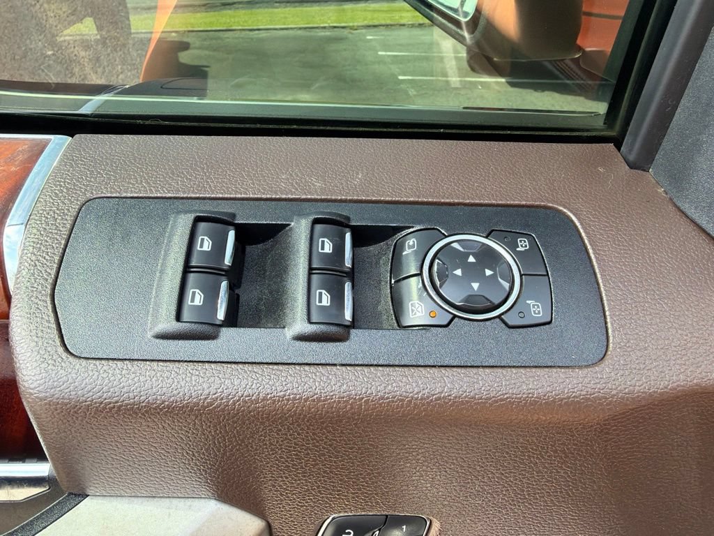 Used 2019 Ford F150 King Ranch w/ Equipment Group 601A Luxury AWD/4WD image 30
