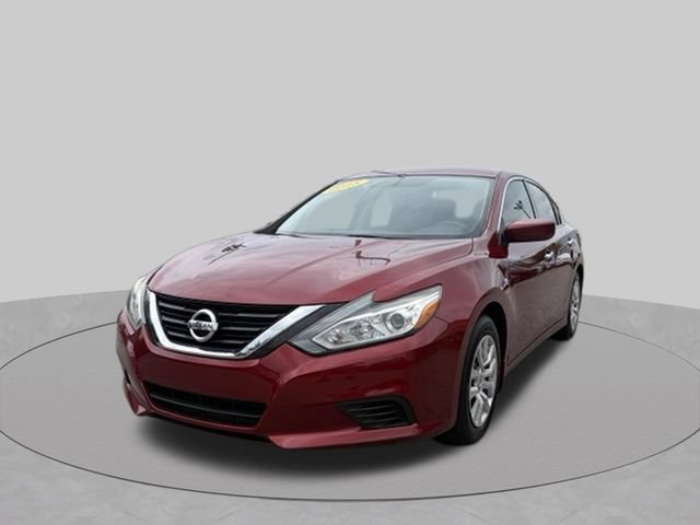 Used 2018 Nissan Altima 2.5 S w/ S Convenience Package