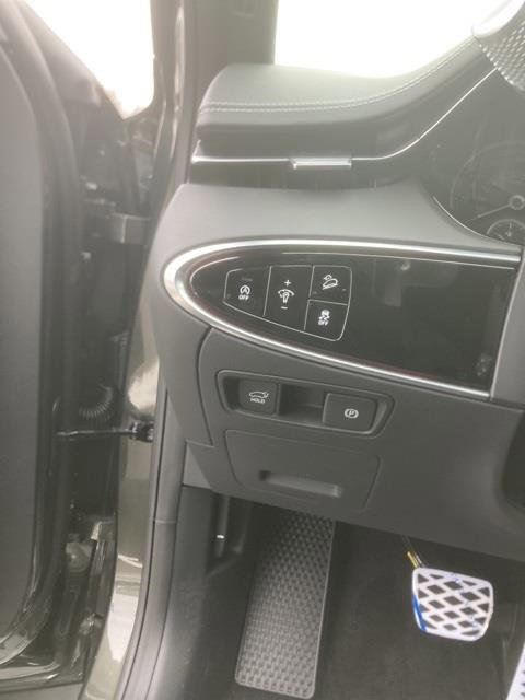 Used 2025 Genesis GV70 3.5T Sport w/ Sport Advanced Package image 12