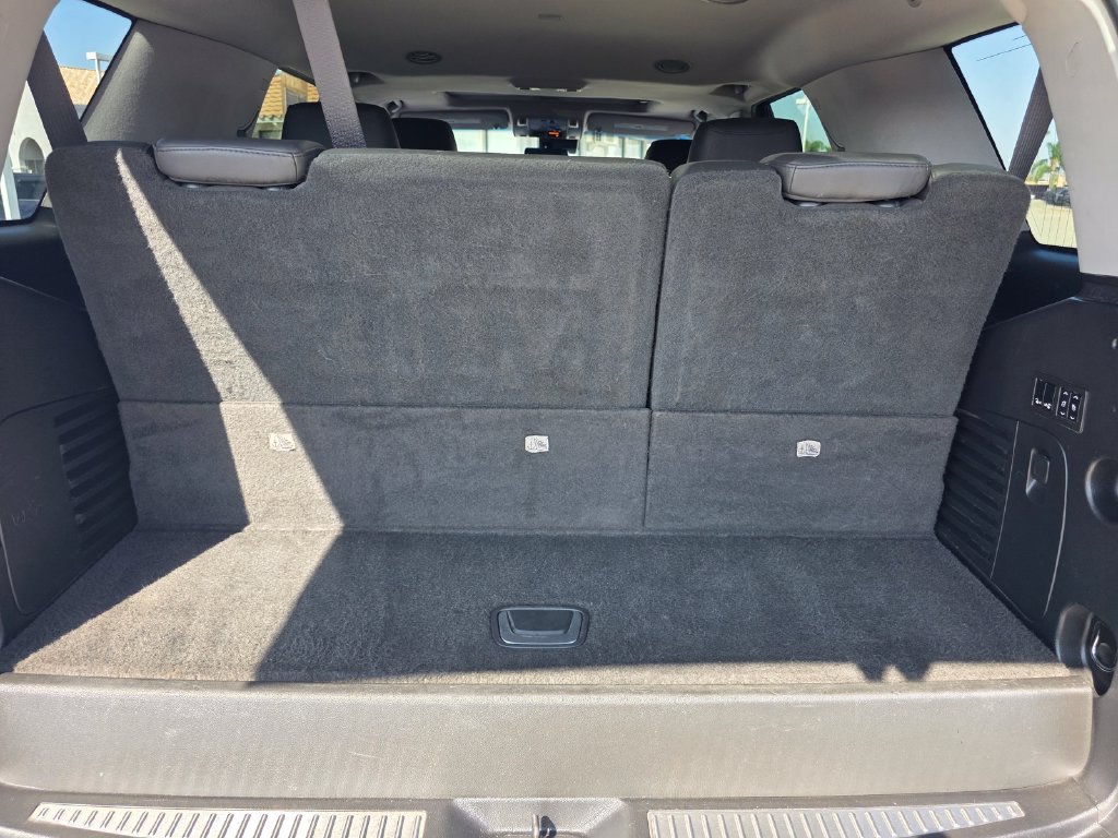 Used 2020 Cadillac Escalade Luxury RWD image 20