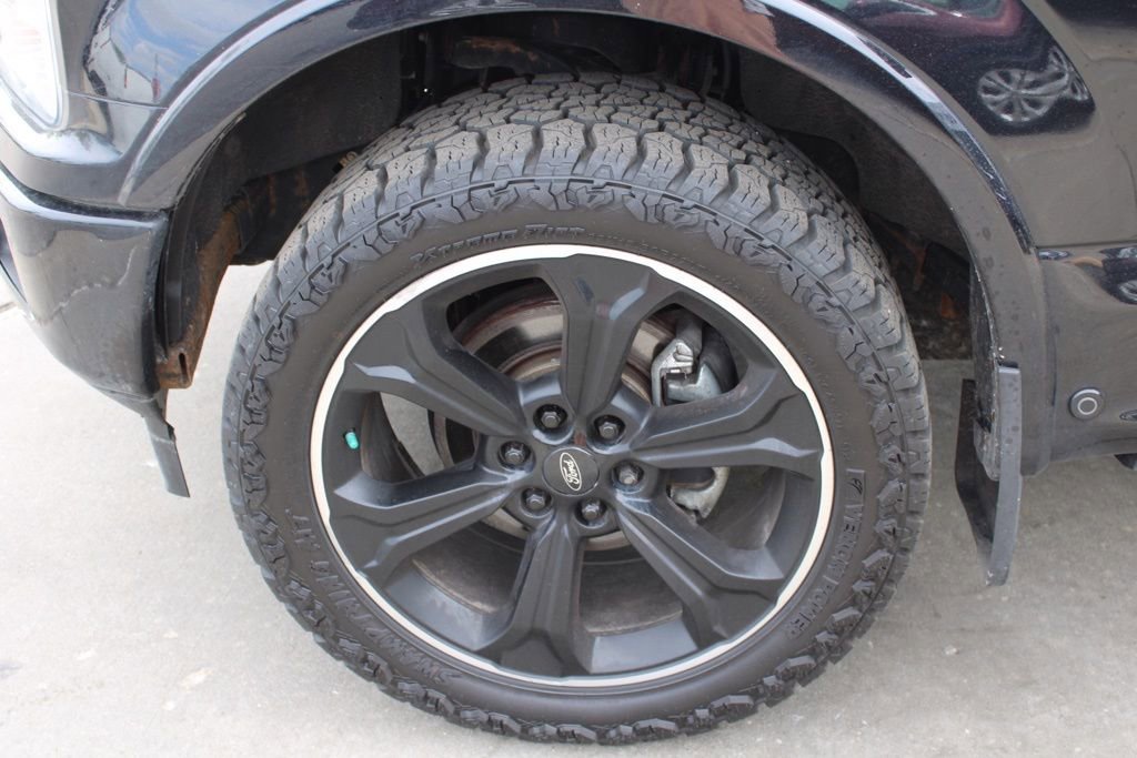 Used 2019 Ford F150 Limited image 11