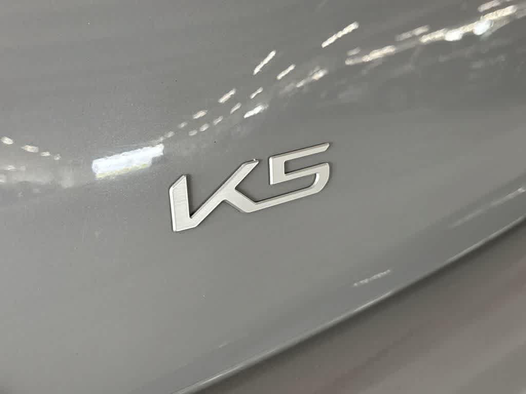 Used 2025 Kia K5 GT FWD image 11