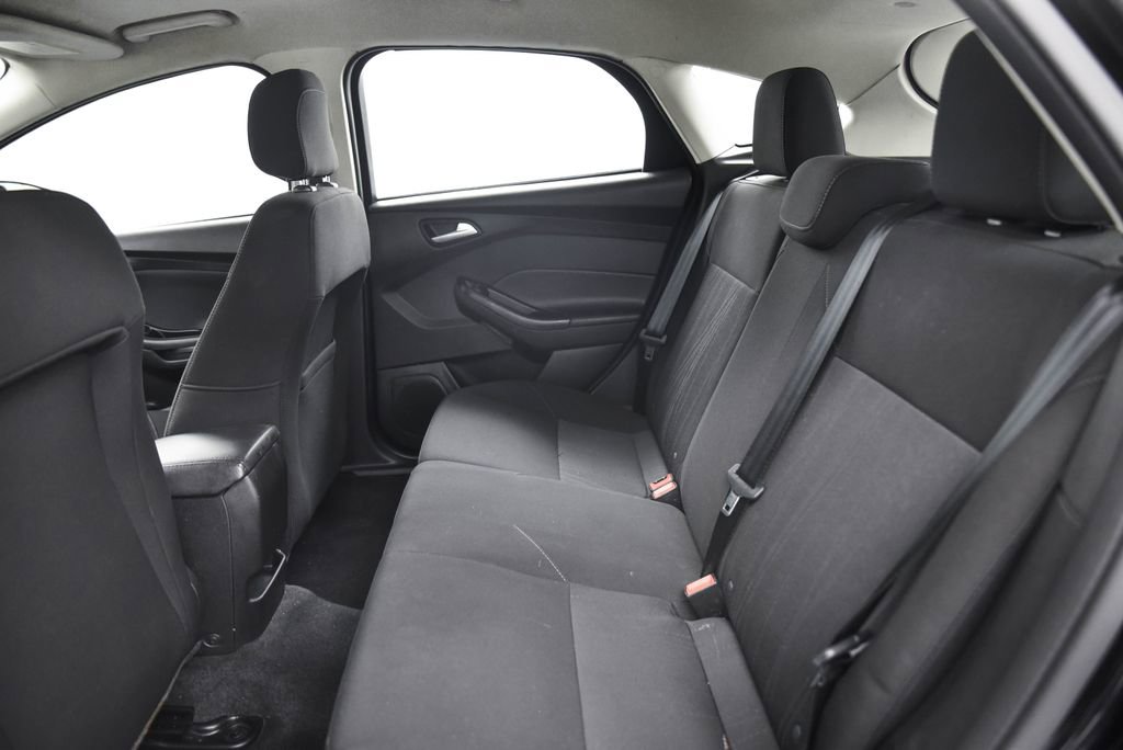 Used 2018 Ford Focus SE image 12