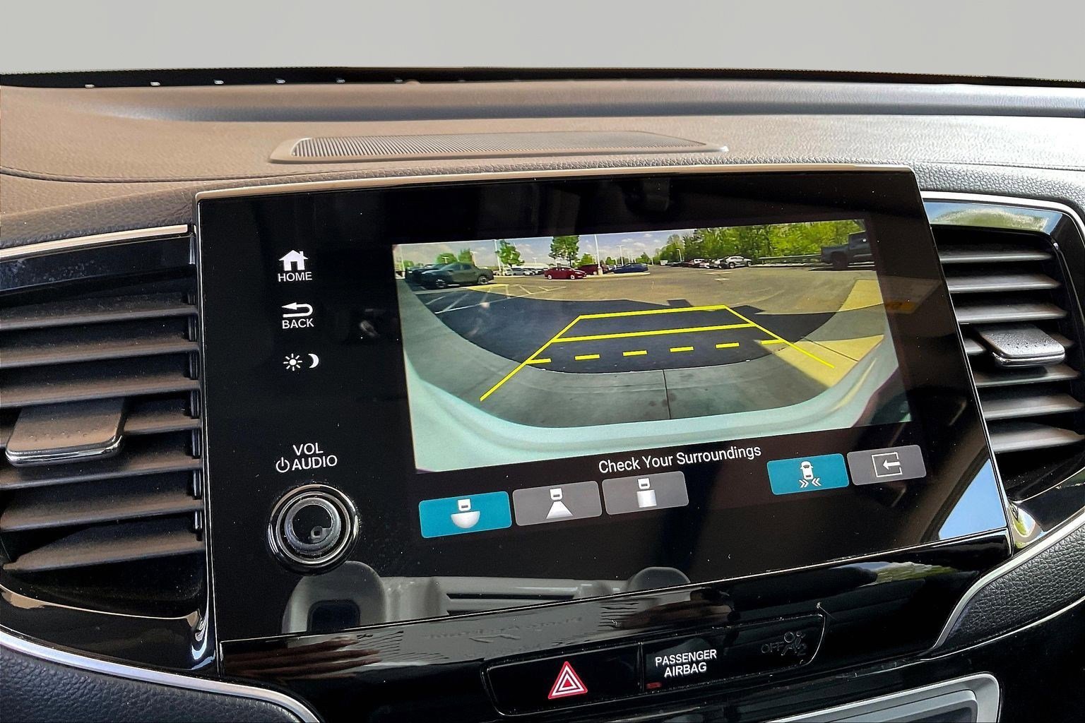 Used 2019 Honda Pilot Touring image 14