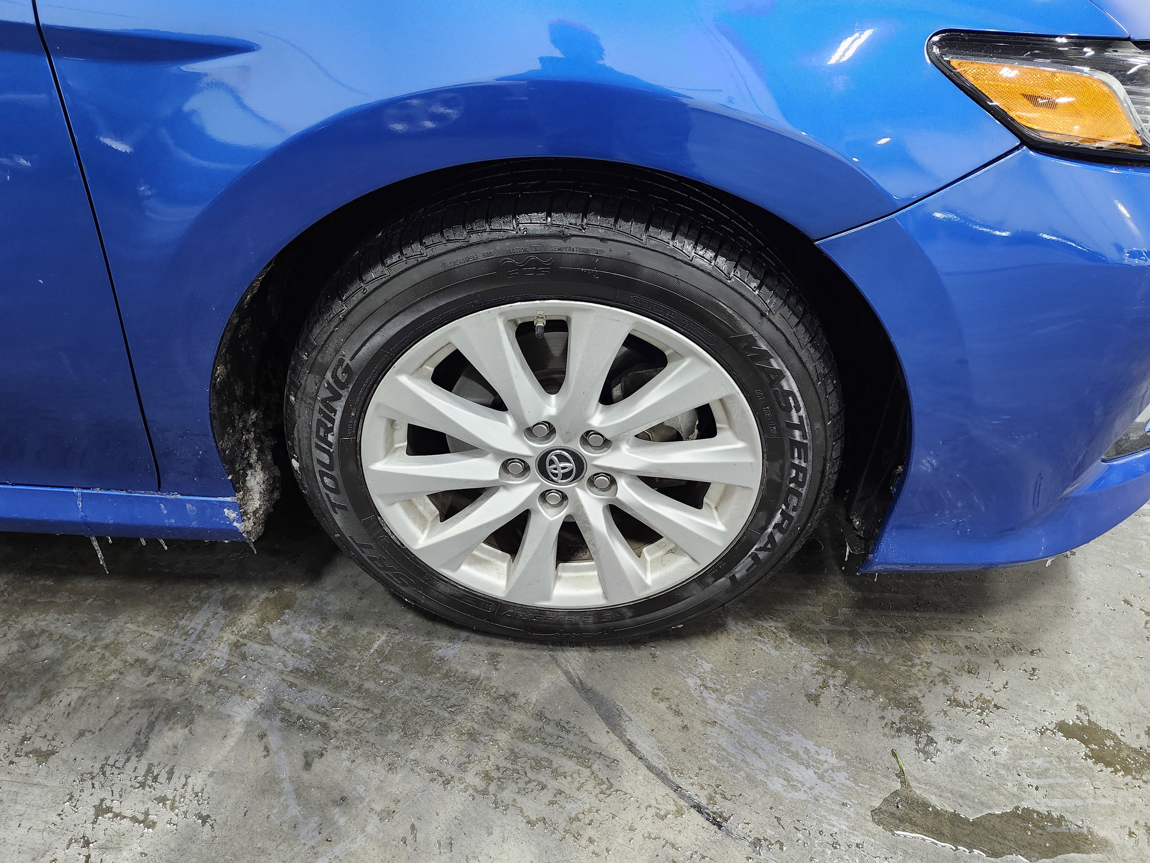 Used 2019 Toyota Camry LE image 8