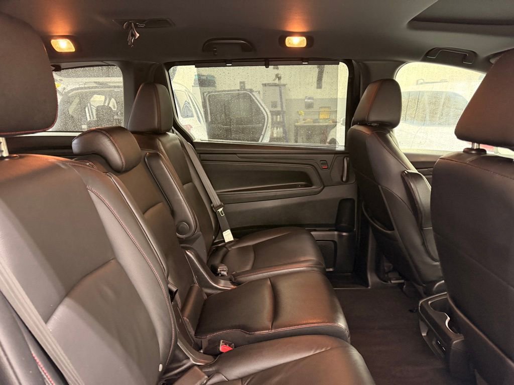 Used 2023 Honda Odyssey Sport image 25
