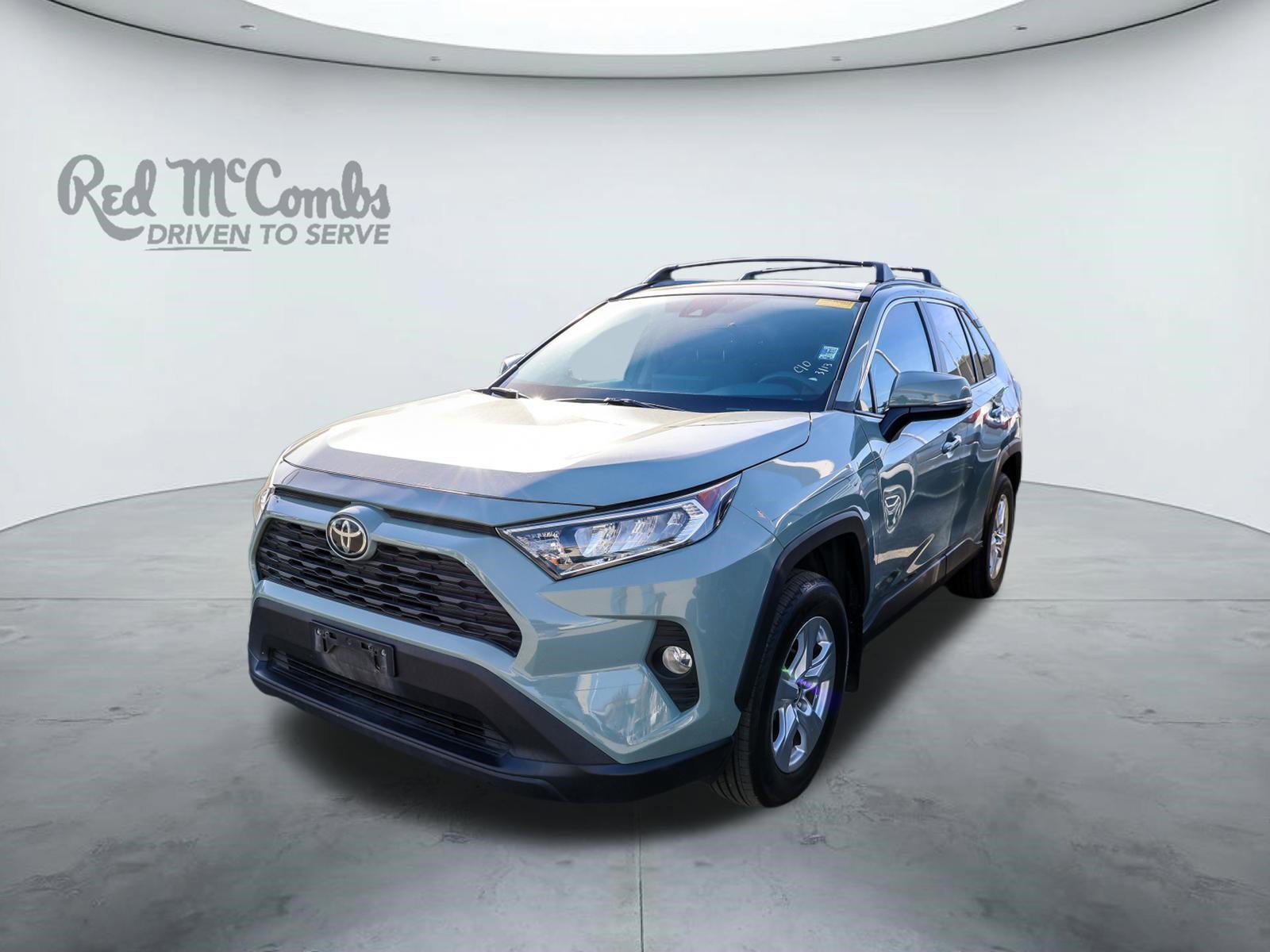 Used 2020 Toyota RAV4 XLE w/ Convenience Package image 1