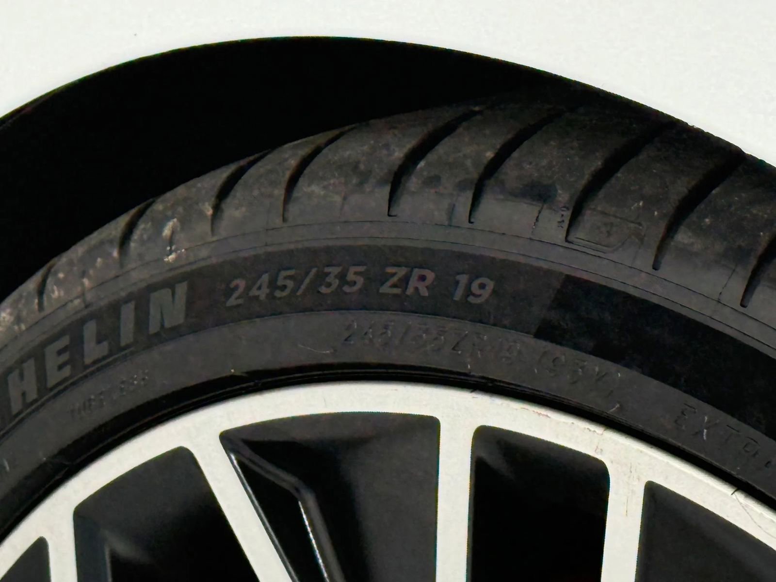 Used 2023 Hyundai Elantra N image 45