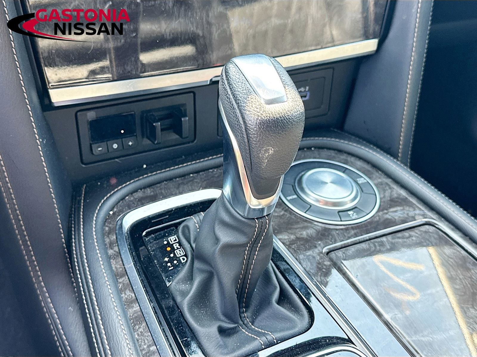 Used 2023 Nissan Armada Platinum w/ Captain's Chairs Package image 22