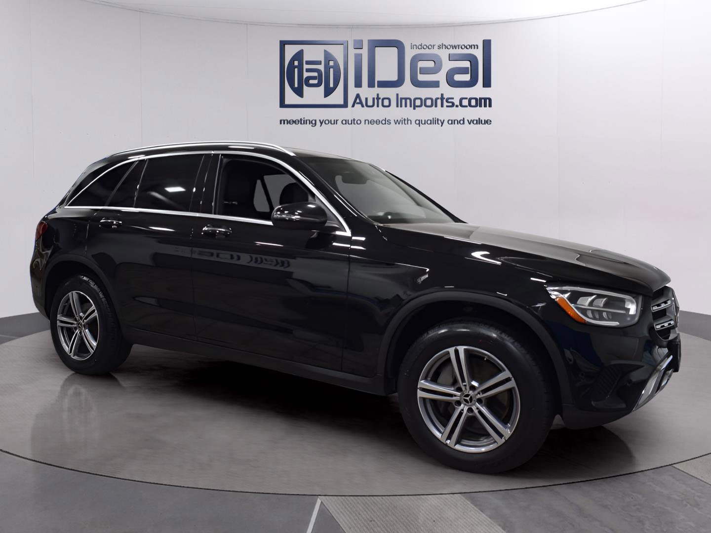 Used 2022 Mercedes-Benz GLC 300 4MATIC image 5