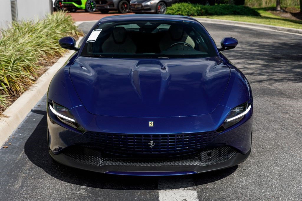 Used 2023 Ferrari Roma RWD image 8