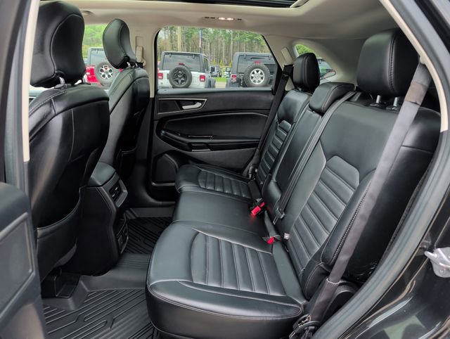 Used 2015 Ford Edge SEL w/ Equipment Group 201A AWD/4WD image 29