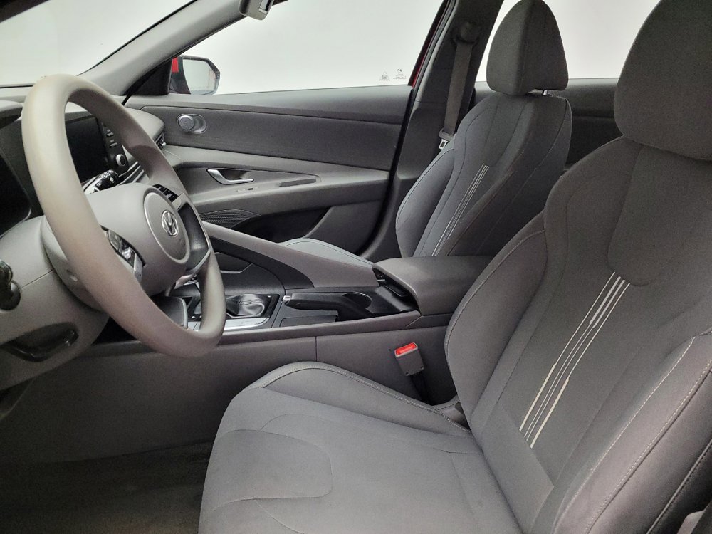 Used 2021 Hyundai Elantra SEL FWD image 17