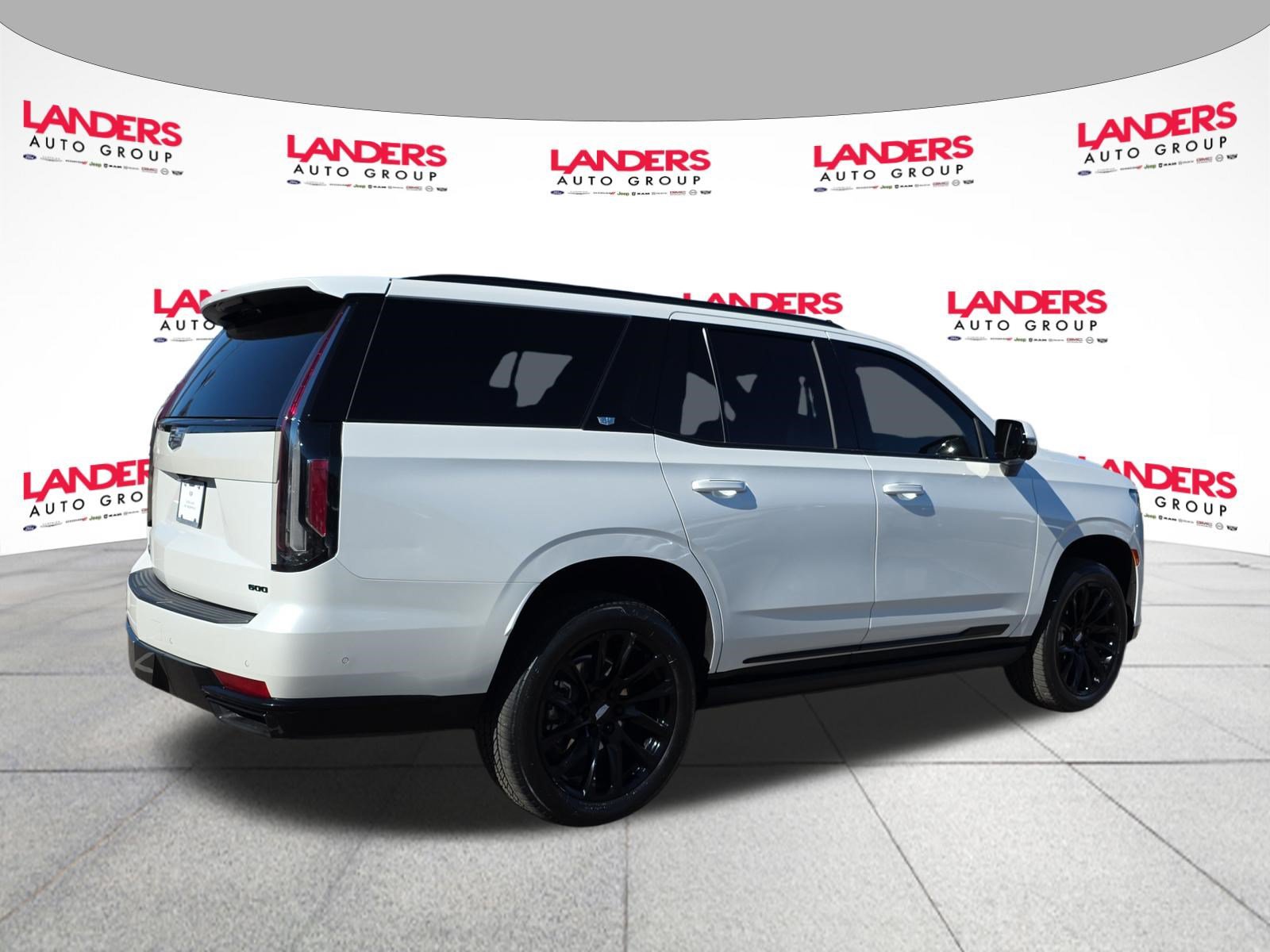 Used 2023 Cadillac Escalade Sport w/ LPO, ONYX Package AWD/4WD image 3