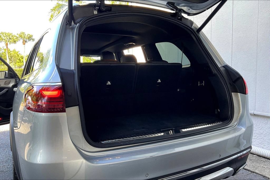 Used 2025 Mercedes-Benz GLS 450 4MATIC image 20