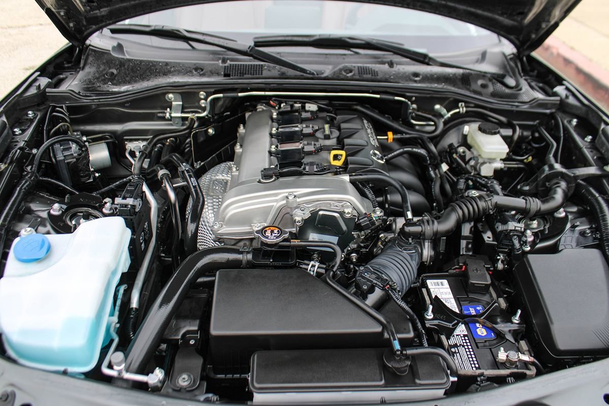 Used 2019 MAZDA MX-5 Miata RF Grand Touring RWD image 11