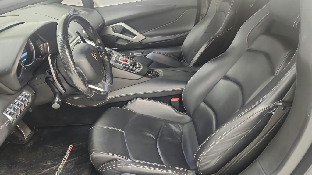 Used 2013 Lamborghini Aventador LP 700-4 AWD/4WD image 15