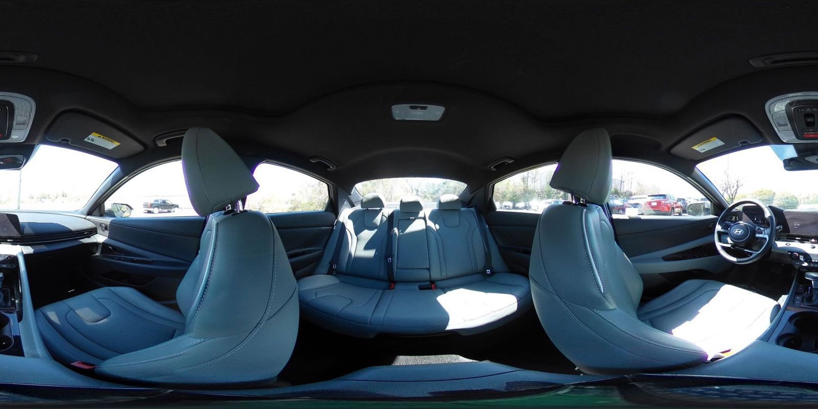 Used 2025 Hyundai Elantra Limited image 39