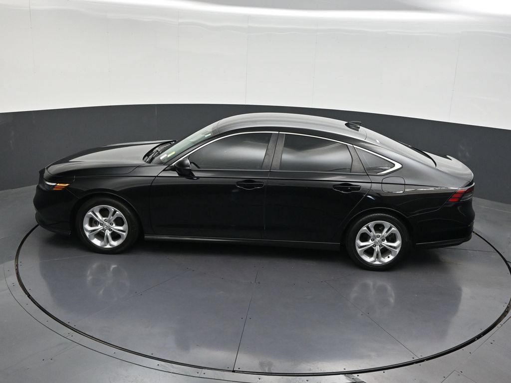 Used 2023 Honda Accord LX image 19