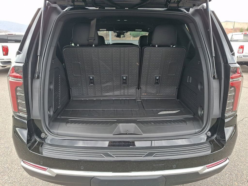 Used 2025 Chevrolet Tahoe LS RWD image 29