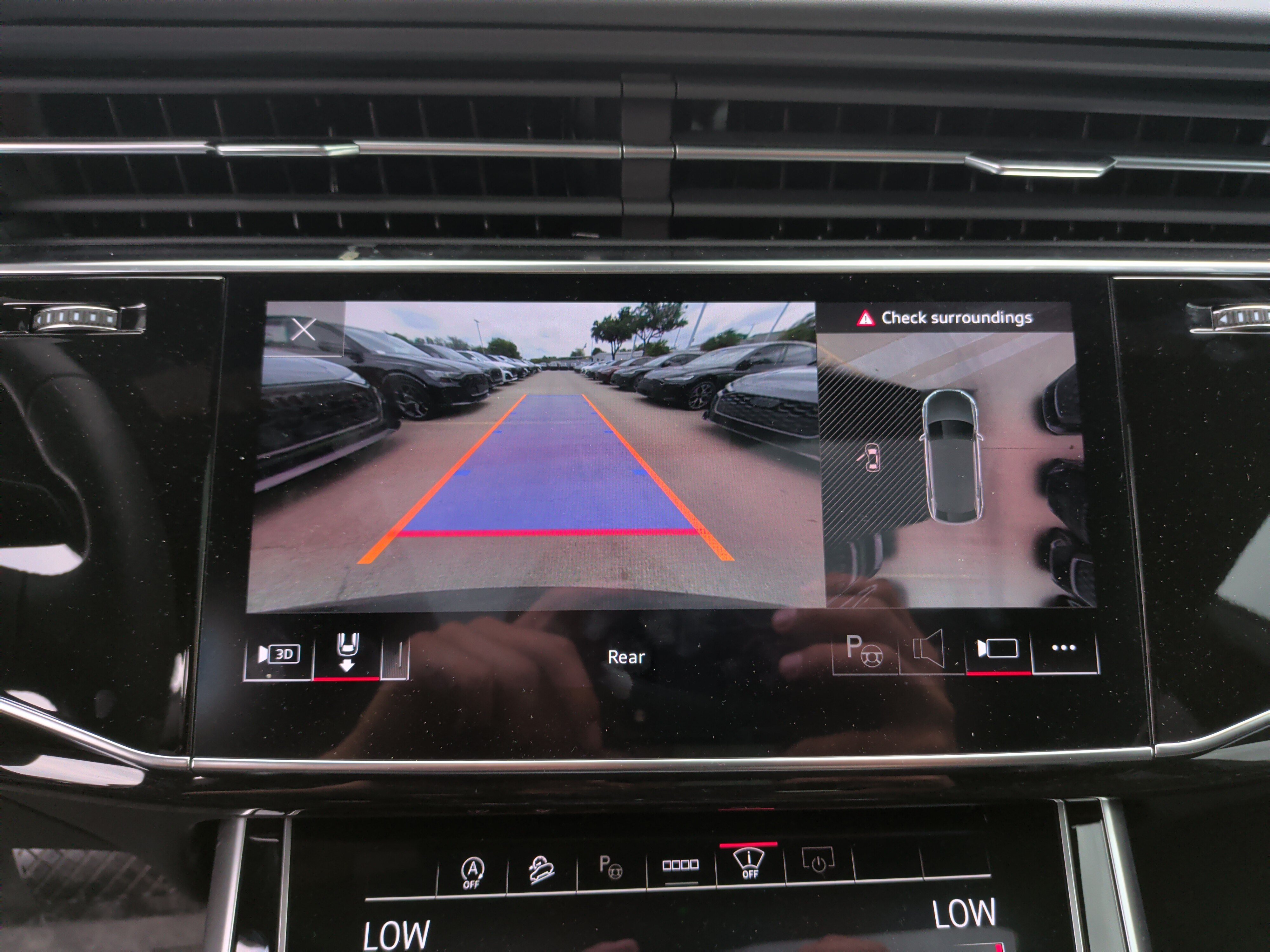 Certified 2025 Audi Q8 Prestige AWD/4WD image 24