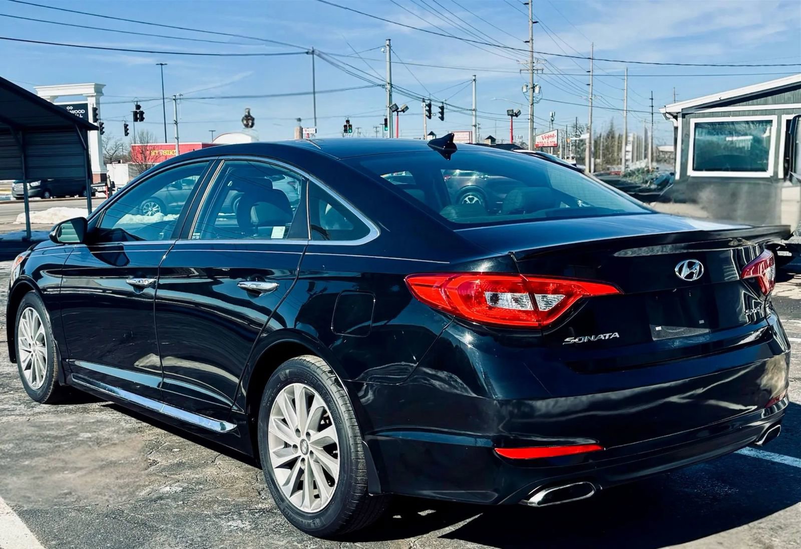 Used 2016 Hyundai Sonata Sport w/ Option Group 02 image 8