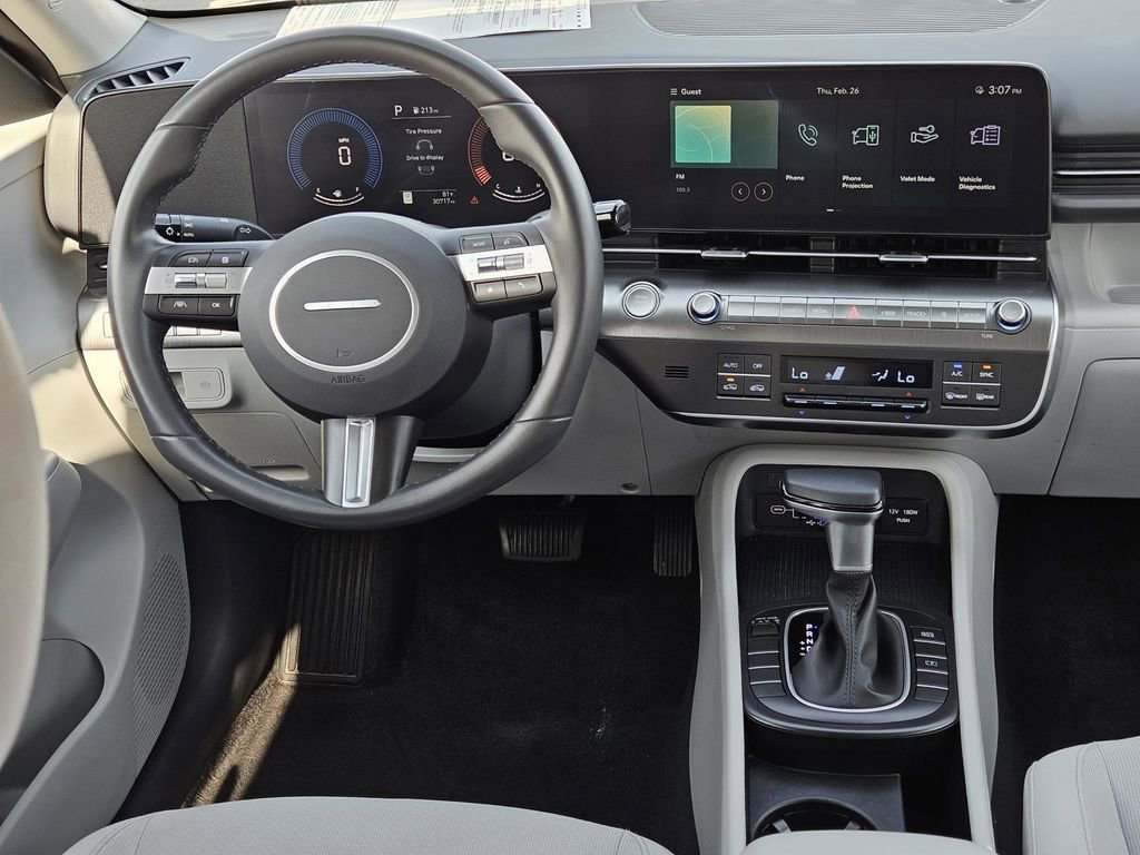 Used 2025 Hyundai Kona SEL image 29